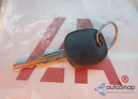 2002 Toyota Camry Se V6 z USA, uszkodzony, nr VIN 4T1BF30K62U010758